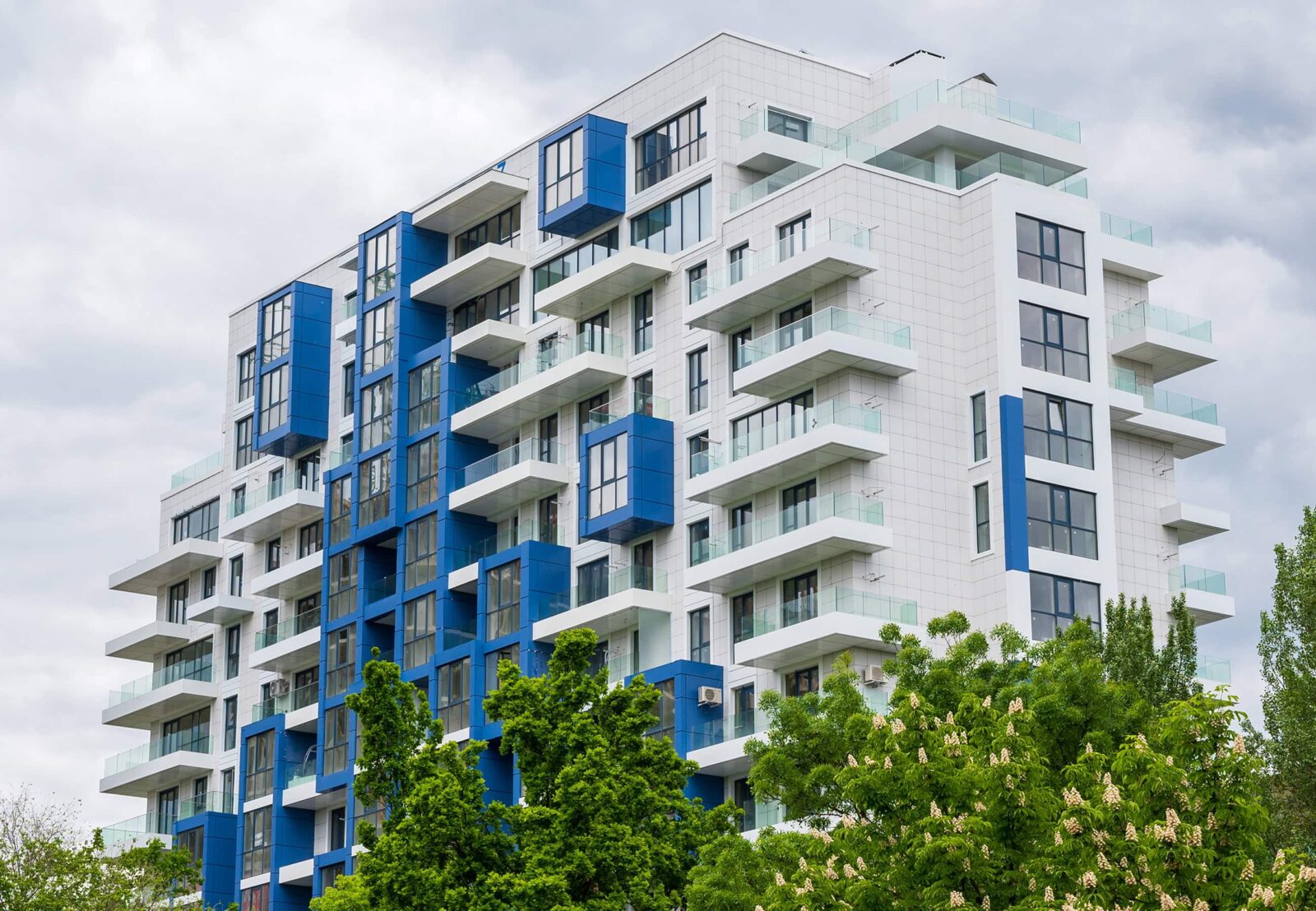 Rezydencja Biofiliczna – Jak Natura Wraca Do Wnętrz Luksusowych Domów