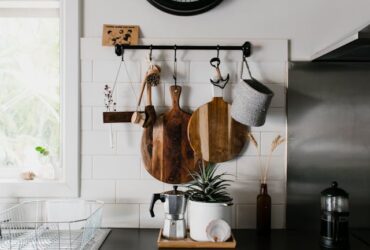 Zegar Na Ścianie W Kuchni